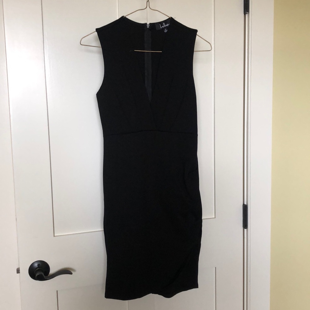 Black tight lulus dress